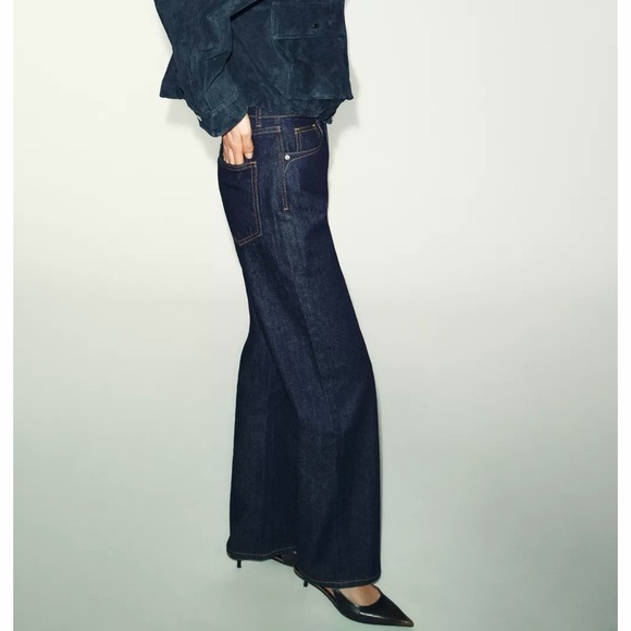 ZARA STRAIGHT FIT HIGH WAIST JEANS SIZE 4 reg $59.90 - Picture 3 of 13